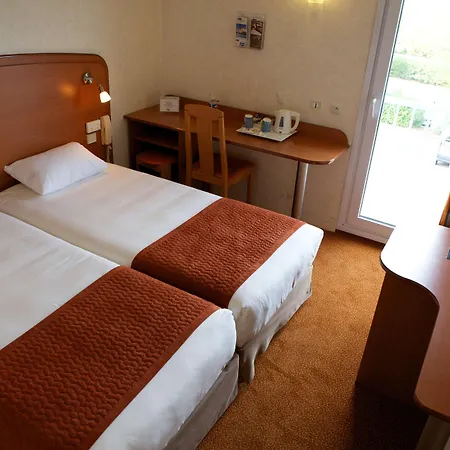 Kyriad Marseille Est - Aubagne 3*