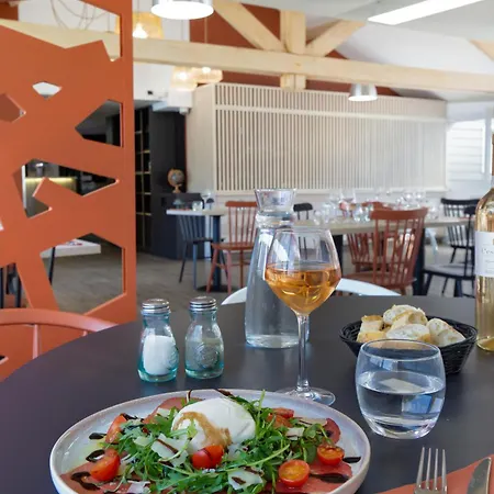 מלון Kyriad Marseille Est - Aubagne 3*